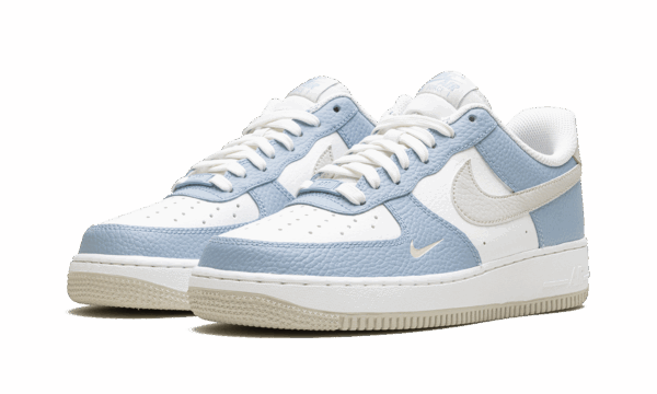 Air Force '07 WMNS "Baby Blue" - Image 2