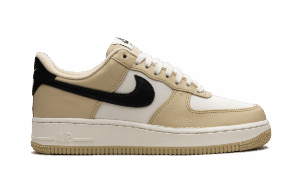 Air Force 1 '07 LX Low "Team Gold" - Image 6