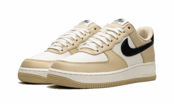 Air Force 1 '07 LX Low "Team Gold" - Image 2