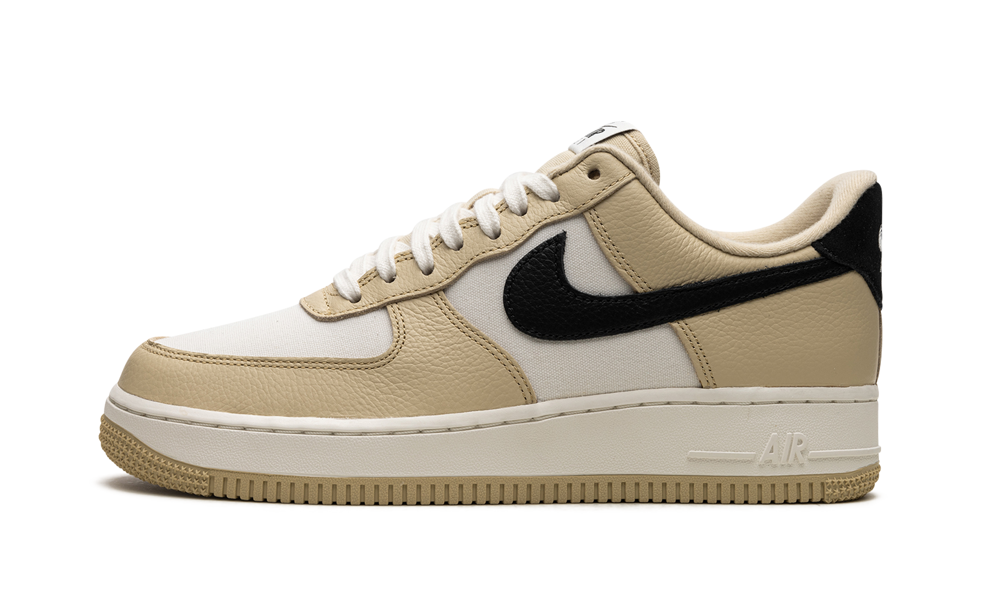 Air Force 1 '07 LX Low "Team Gold"