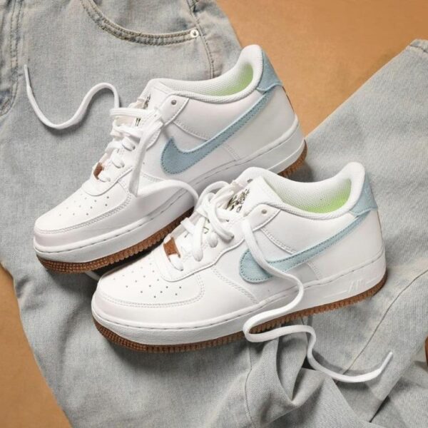 Air Force 1 Low 07 LV8 Indigo online collection | Cozy Kicks - Image 4
