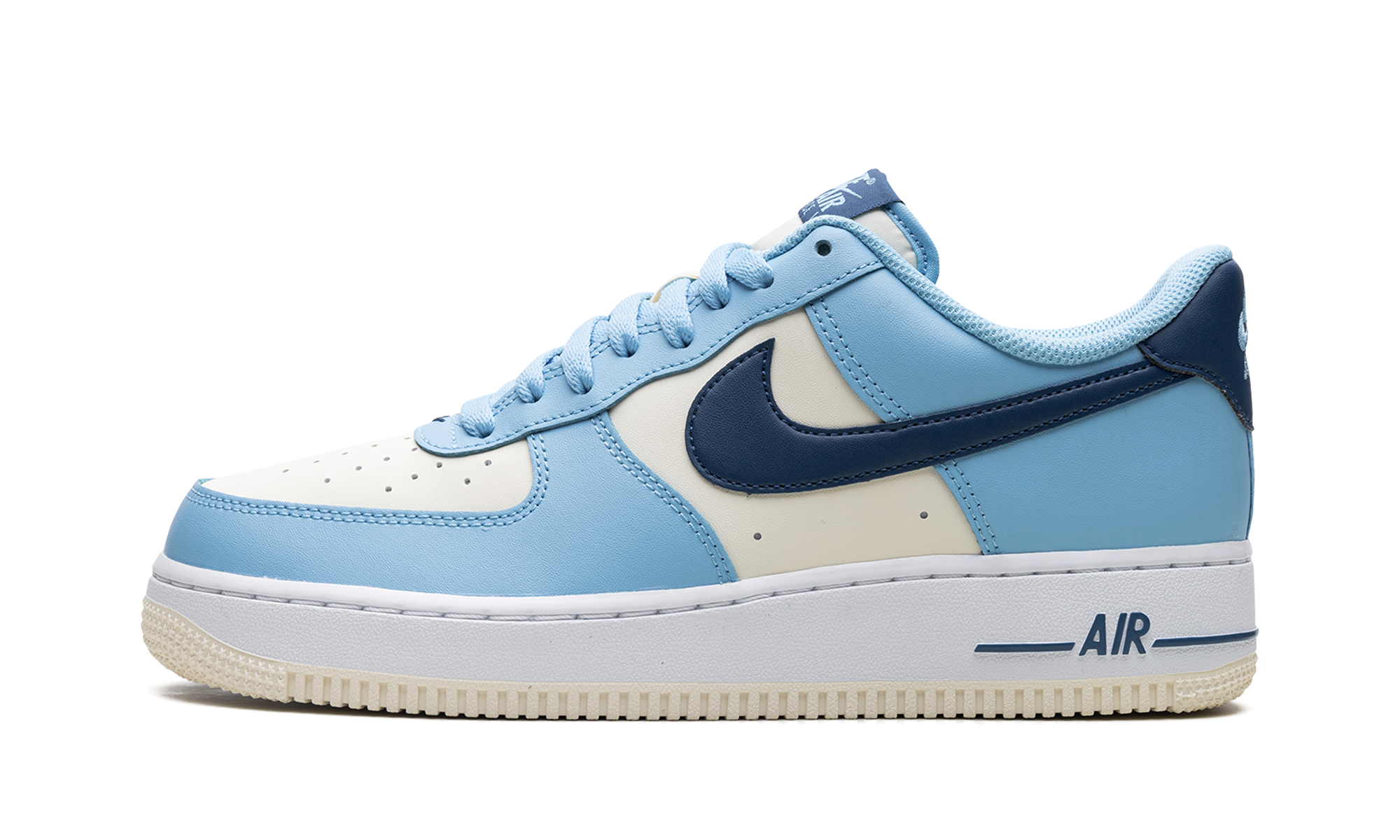 Air Force 1 Low "Aquarius Blue Coconut Milk"