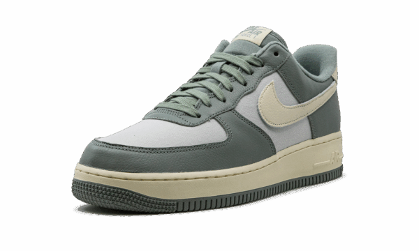 Air Force 1 Low LX "Mica Green" - Image 4