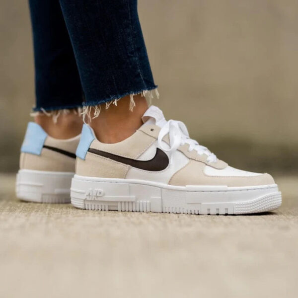 AIR FORCE 1 LOW PIXEL DESERT SAND - Image 5