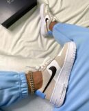 AIR FORCE 1 LOW PIXEL DESERT SAND