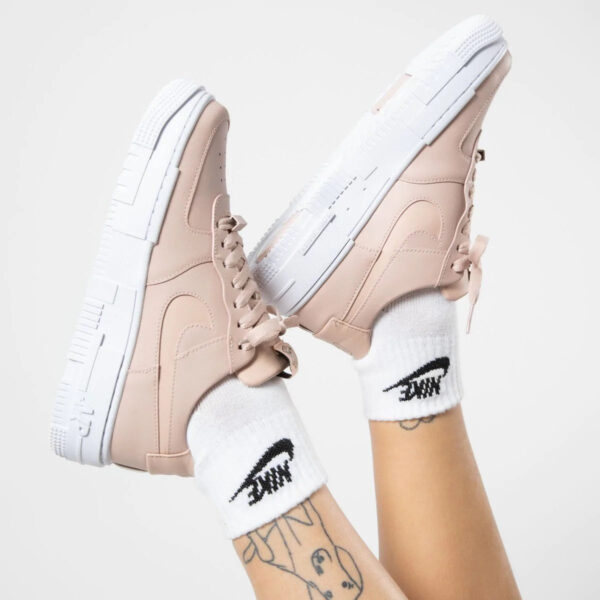 AIR FORCE 1 LOW PIXEL PARTICLE BEIGE - Image 4