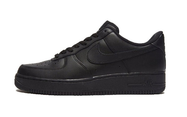AIR FORCE 1 LOW TRIPLE BLACK