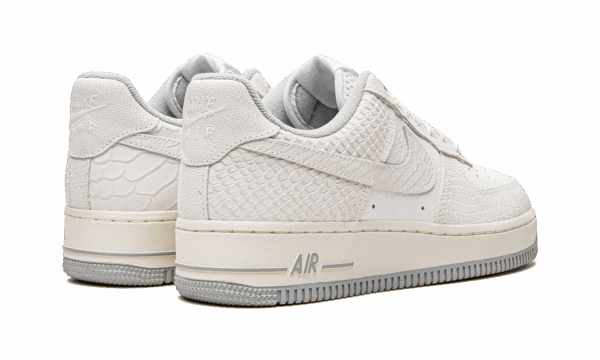 AIR FORCE 1 WMNS "White Python" - Image 3