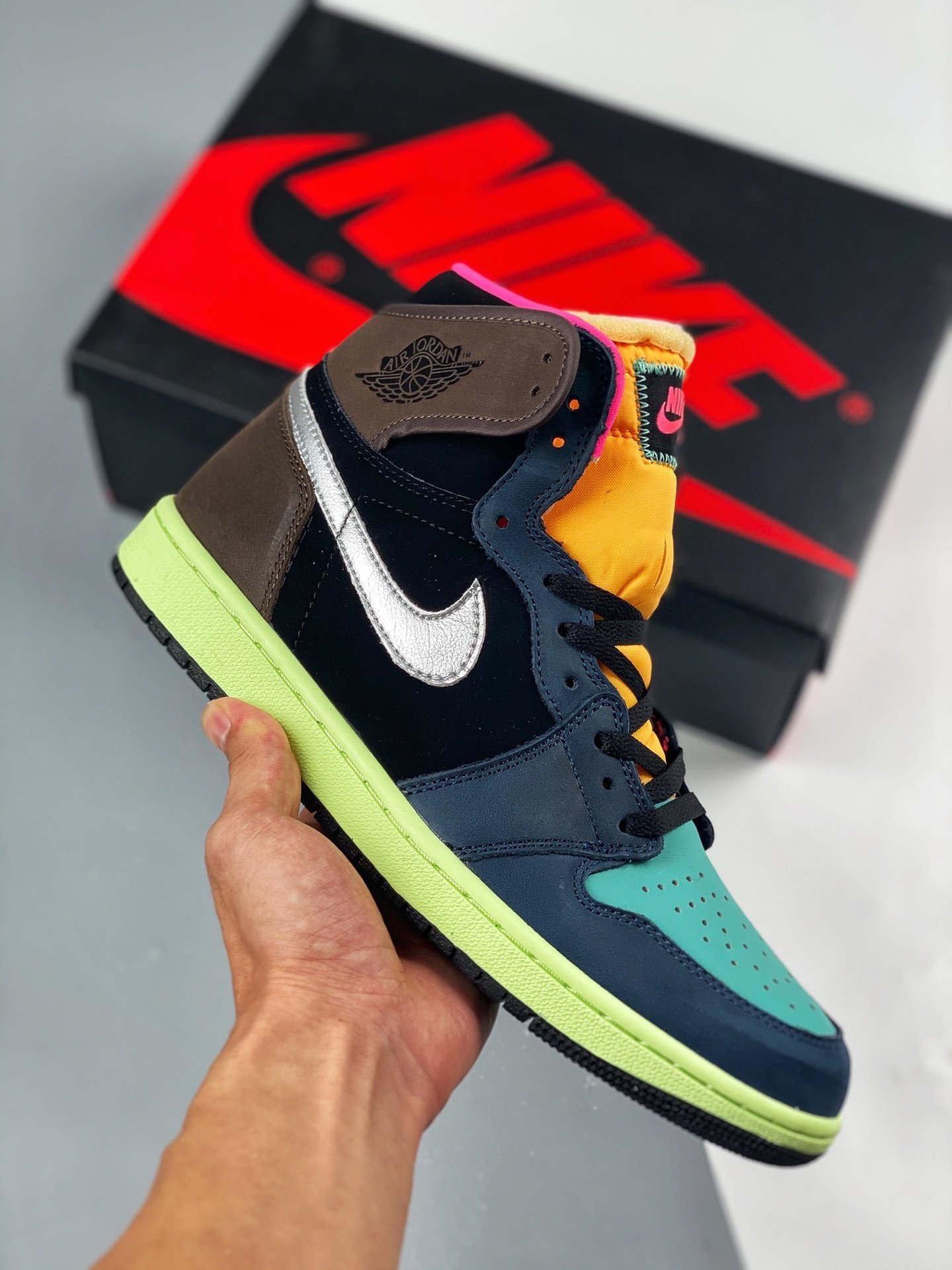 Air Jordan 1 High OG Bio Hack Baroque Brown 555088-201