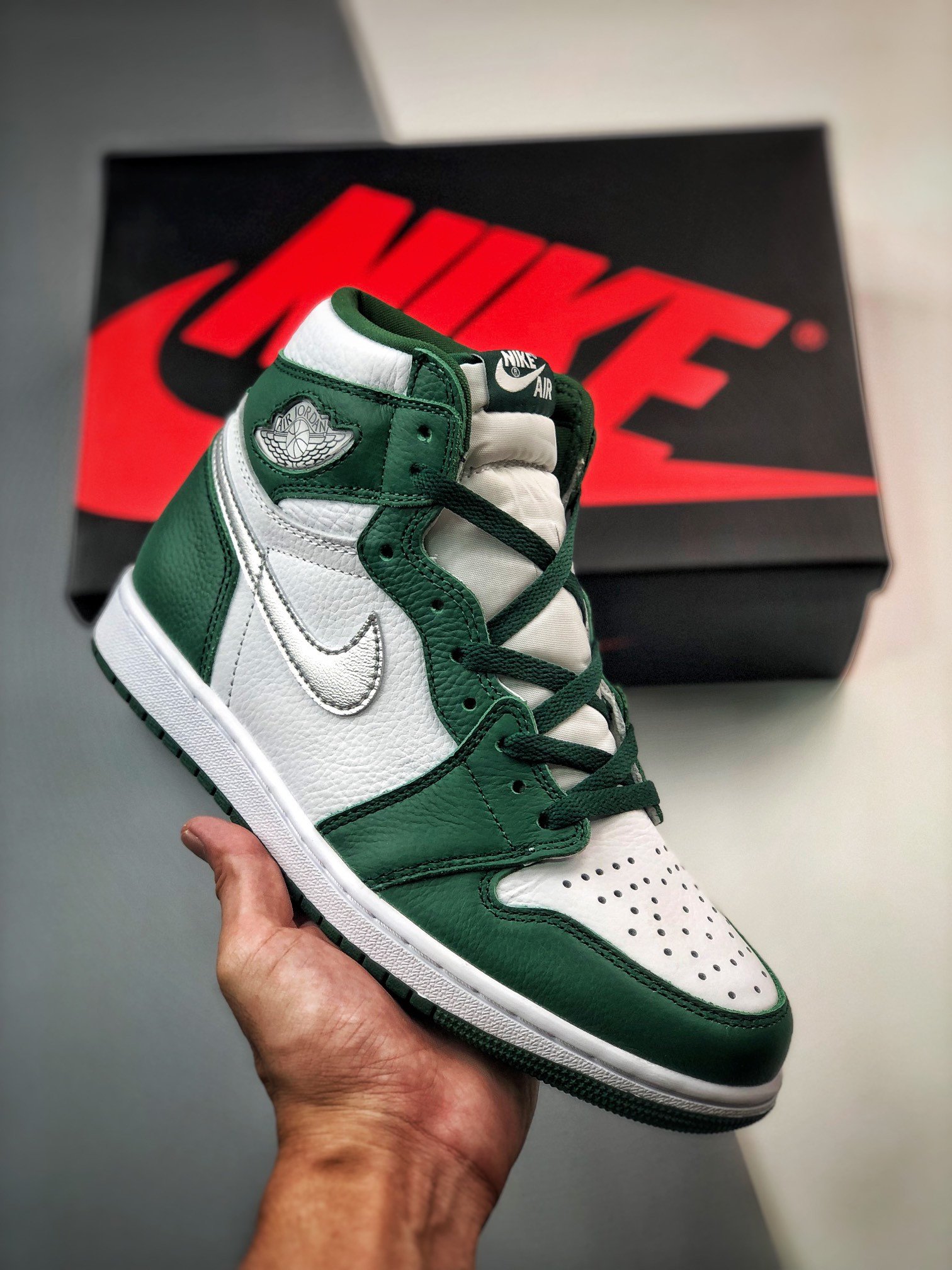 Air Jordan 1 High OG Gorge Green/White-Metallic Silver DZ5485-303