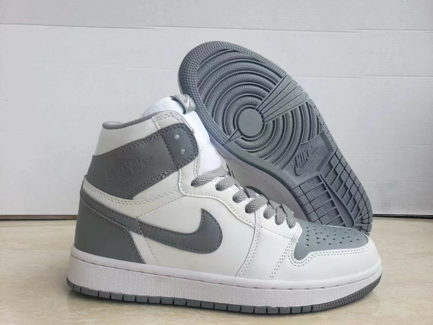 Air Jordan 1 High OG Grey  / White Men size 7 - 12 US, Women size 5.5 - 10 US