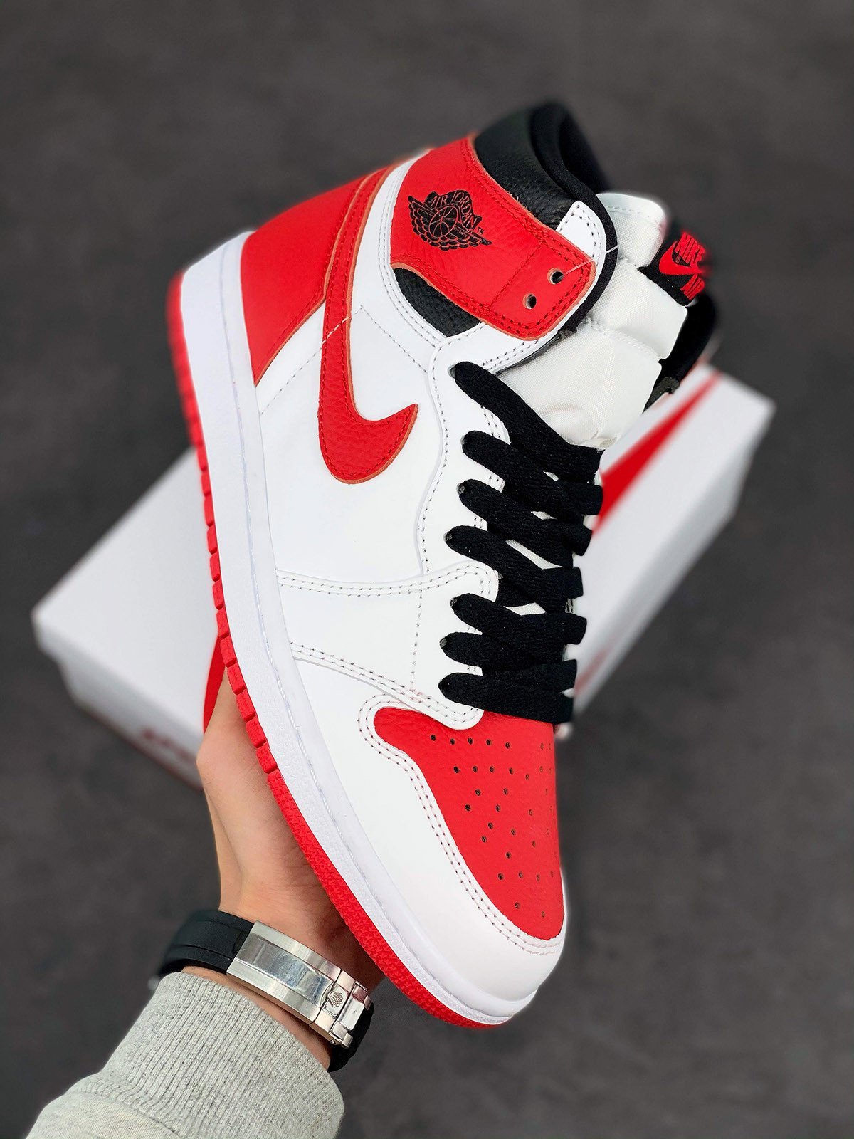 Air Jordan 1 High OG Heritage White/University Red-Black