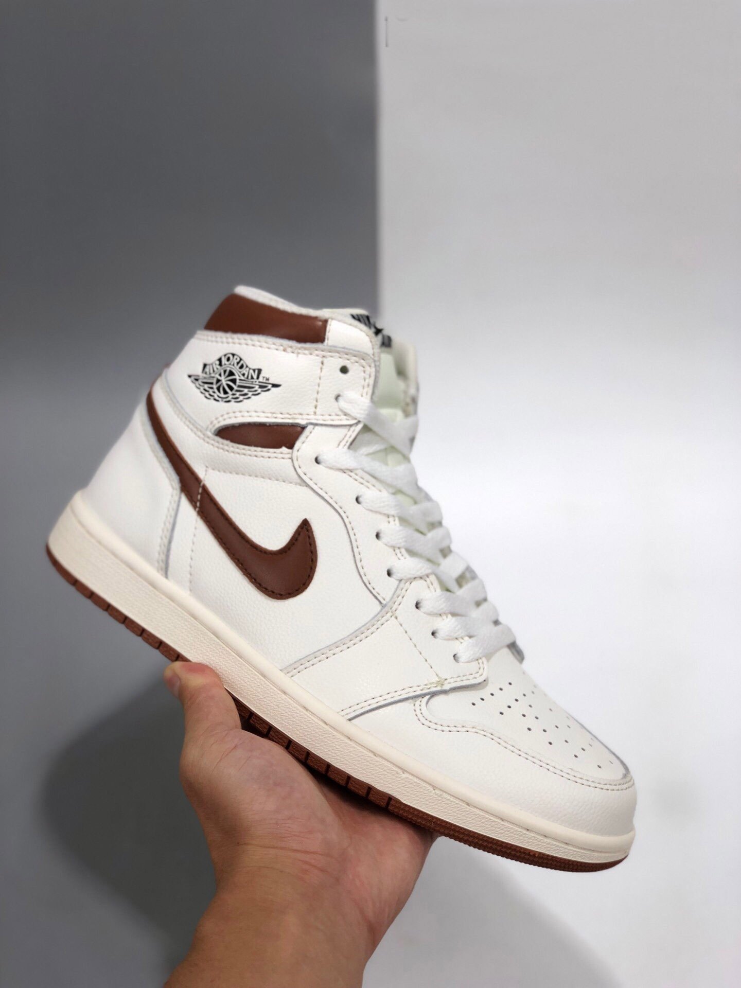 Air Jordan 1 High OG Sail/Dark Mocha-Black