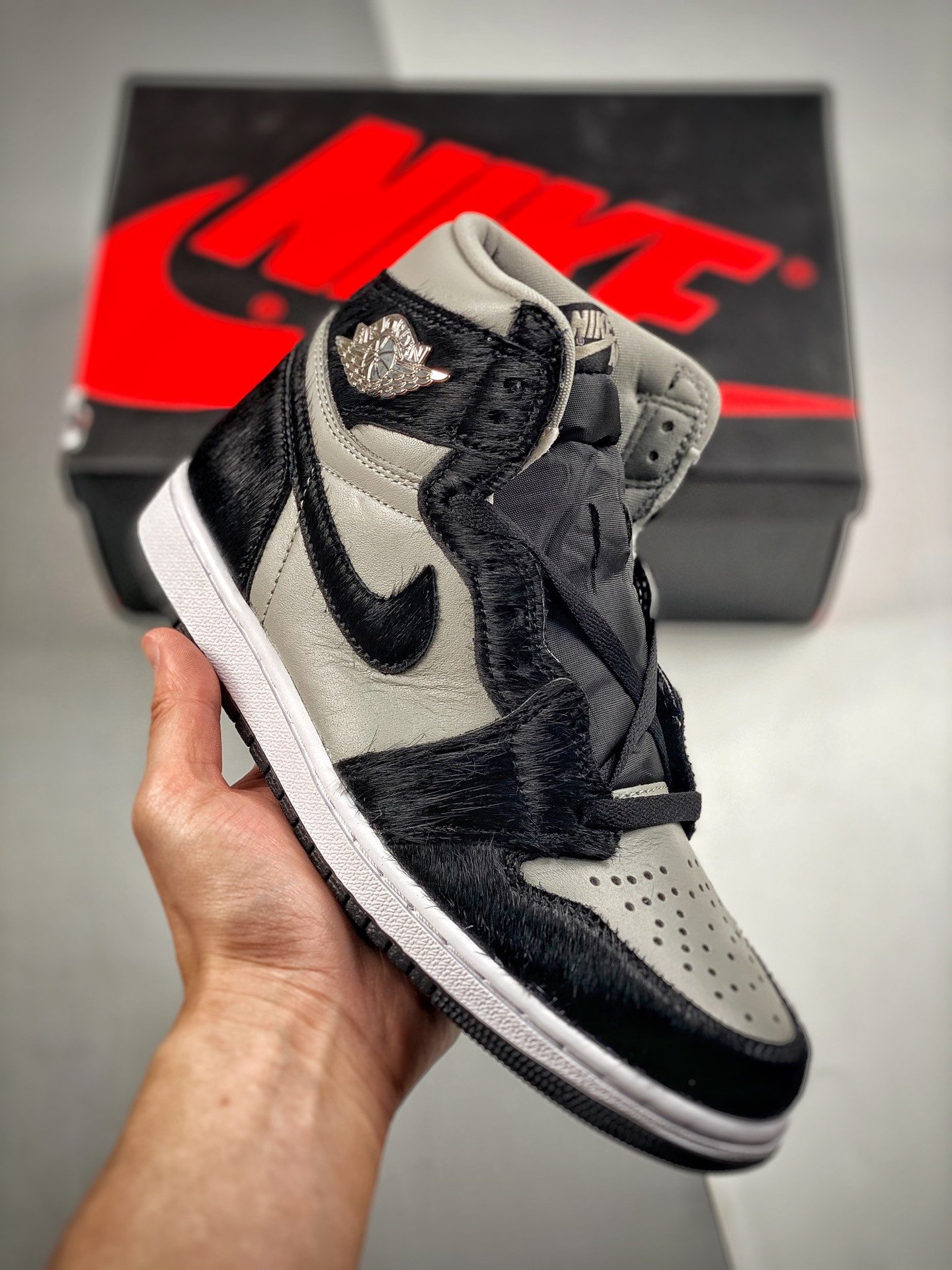 Air Jordan 1 High OG Twist 2.0 Medium Grey/Black-White DZ2523-001