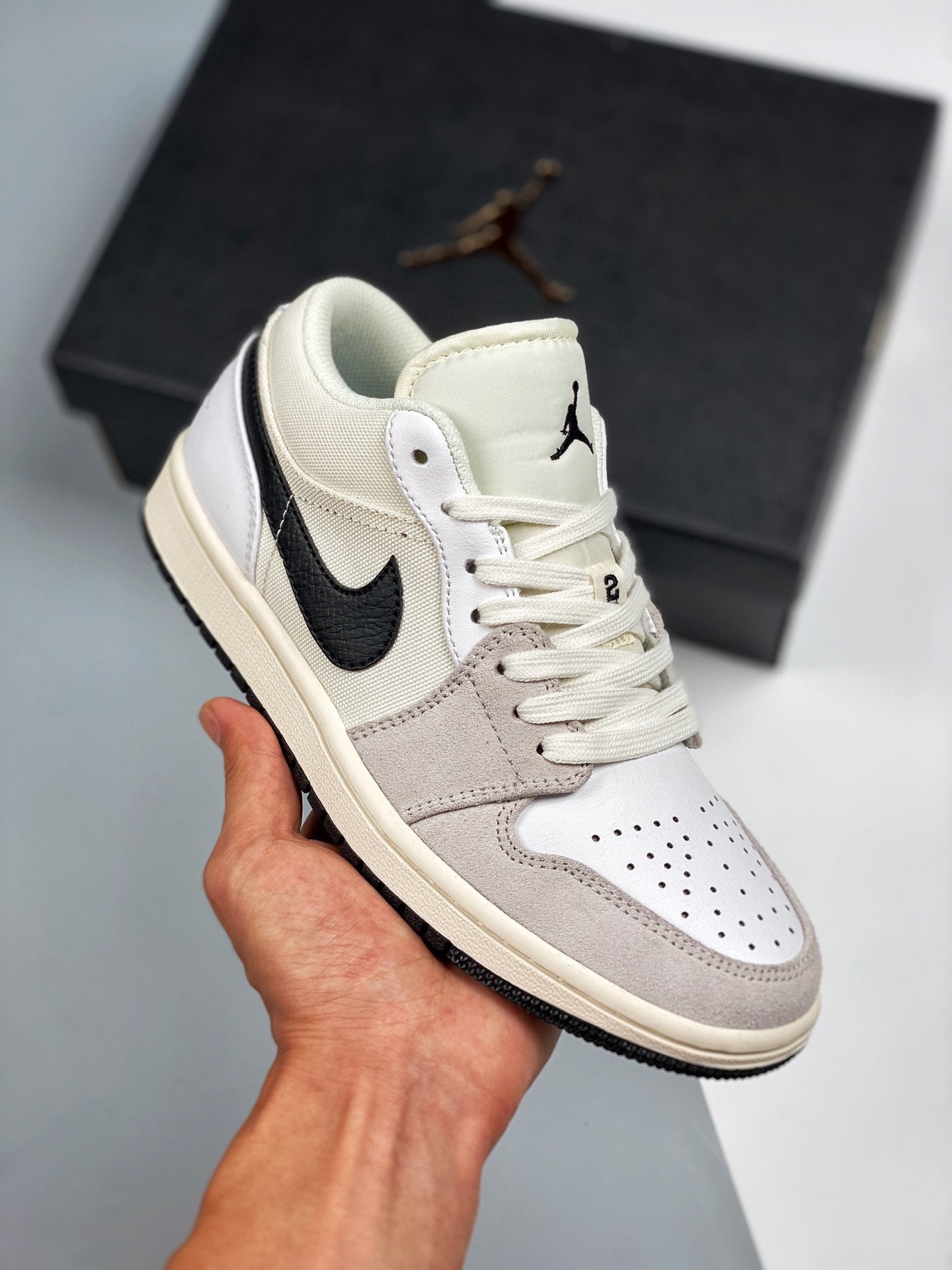 Air Jordan 1 Low Astrograbber White/Sail/Black DC3533-100