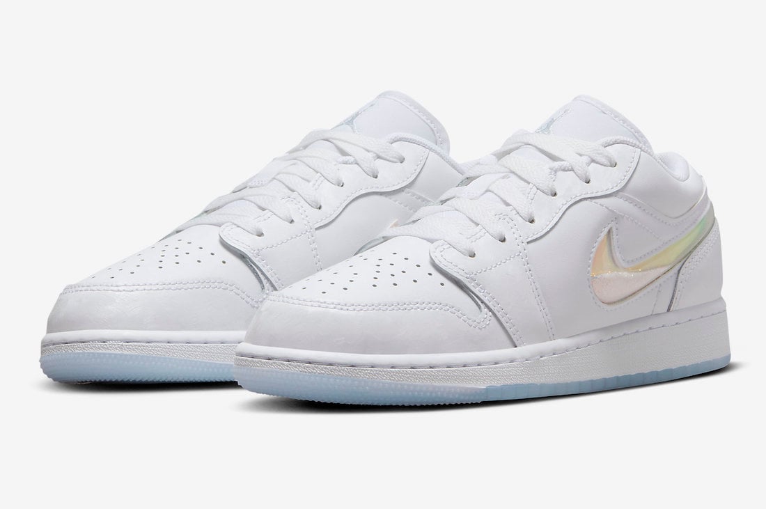 Air Jordan 1 Low Glitter Swoosh FQ9112-100