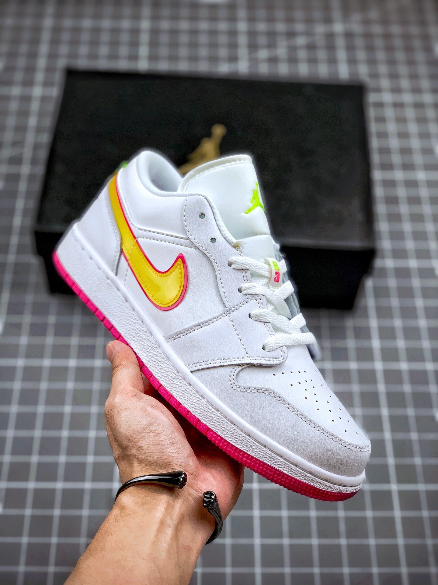 Air Jordan 1 Low GS White Yellow Pink CV4610-100