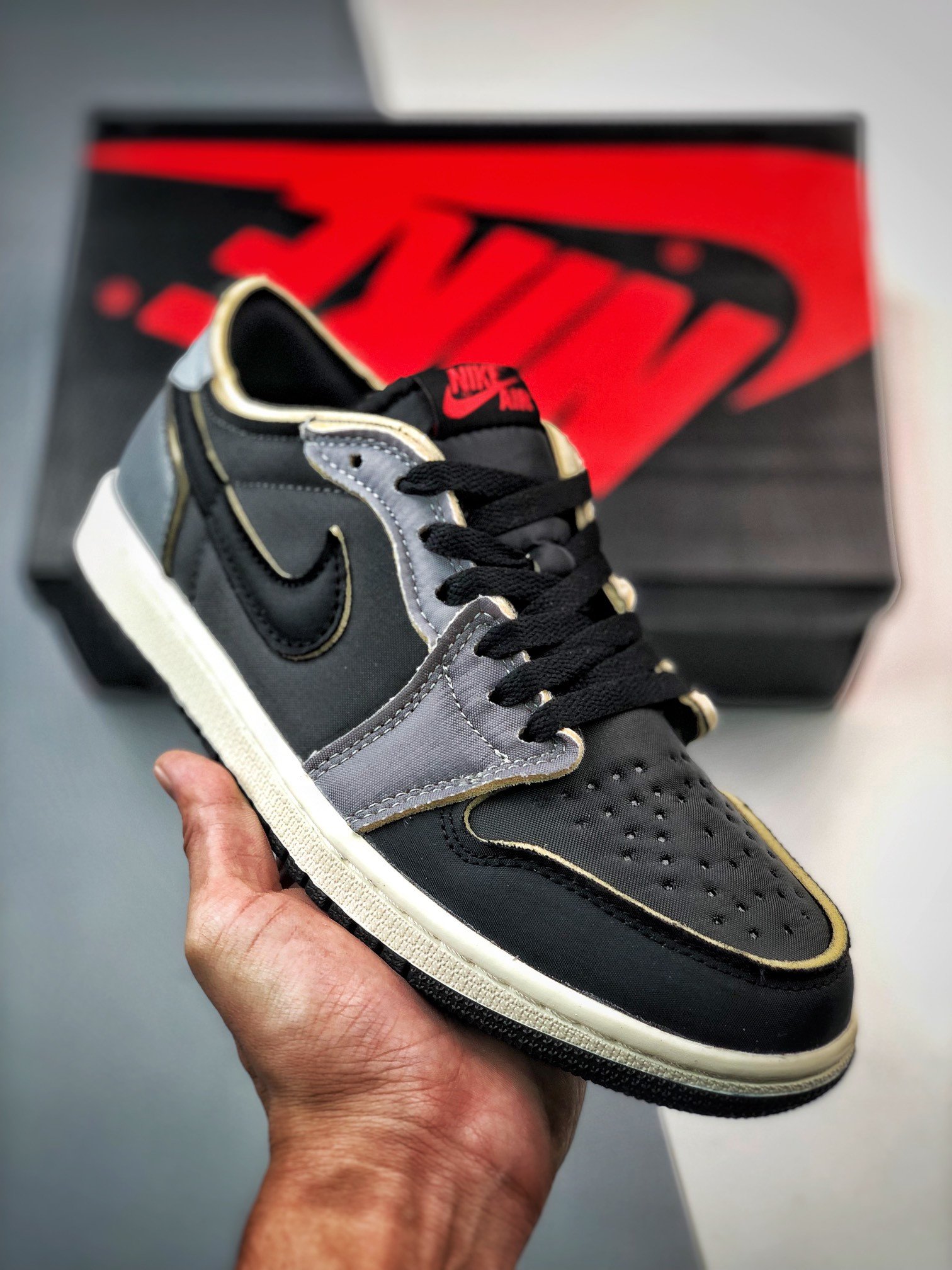 Air Jordan 1 Low OG EX Black/Smoke Grey DV0982-006