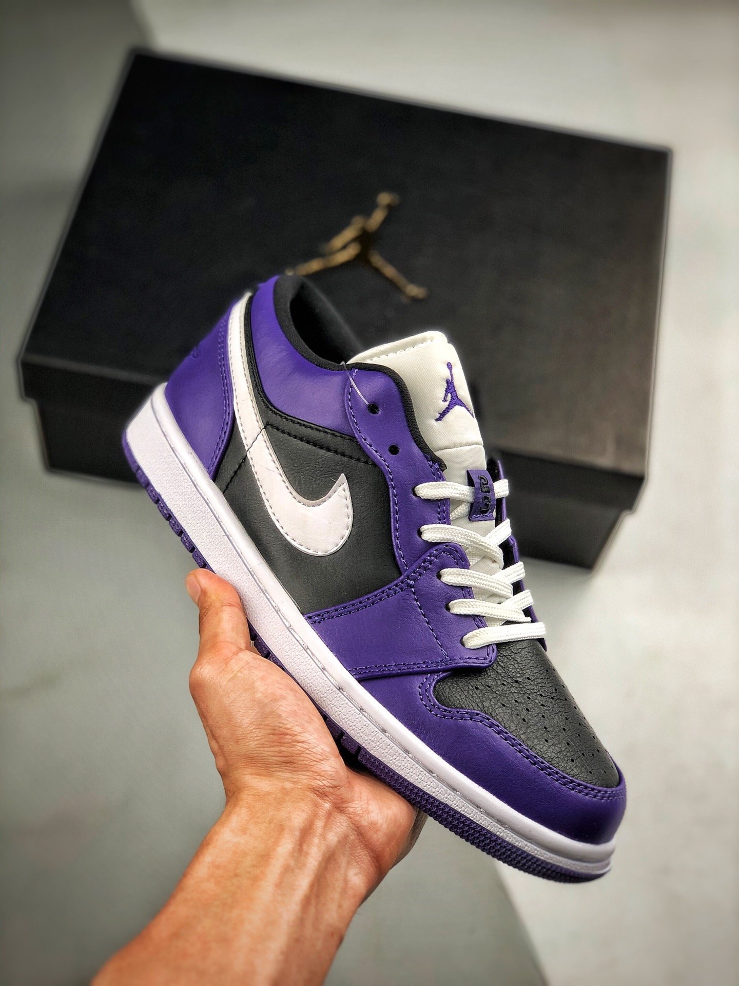Air Jordan 1 Low Purple Black 553558-501
