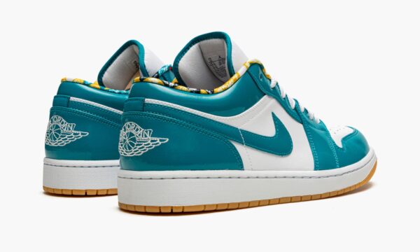 Air Jordan 1 Low SE Barcelona - Image 4