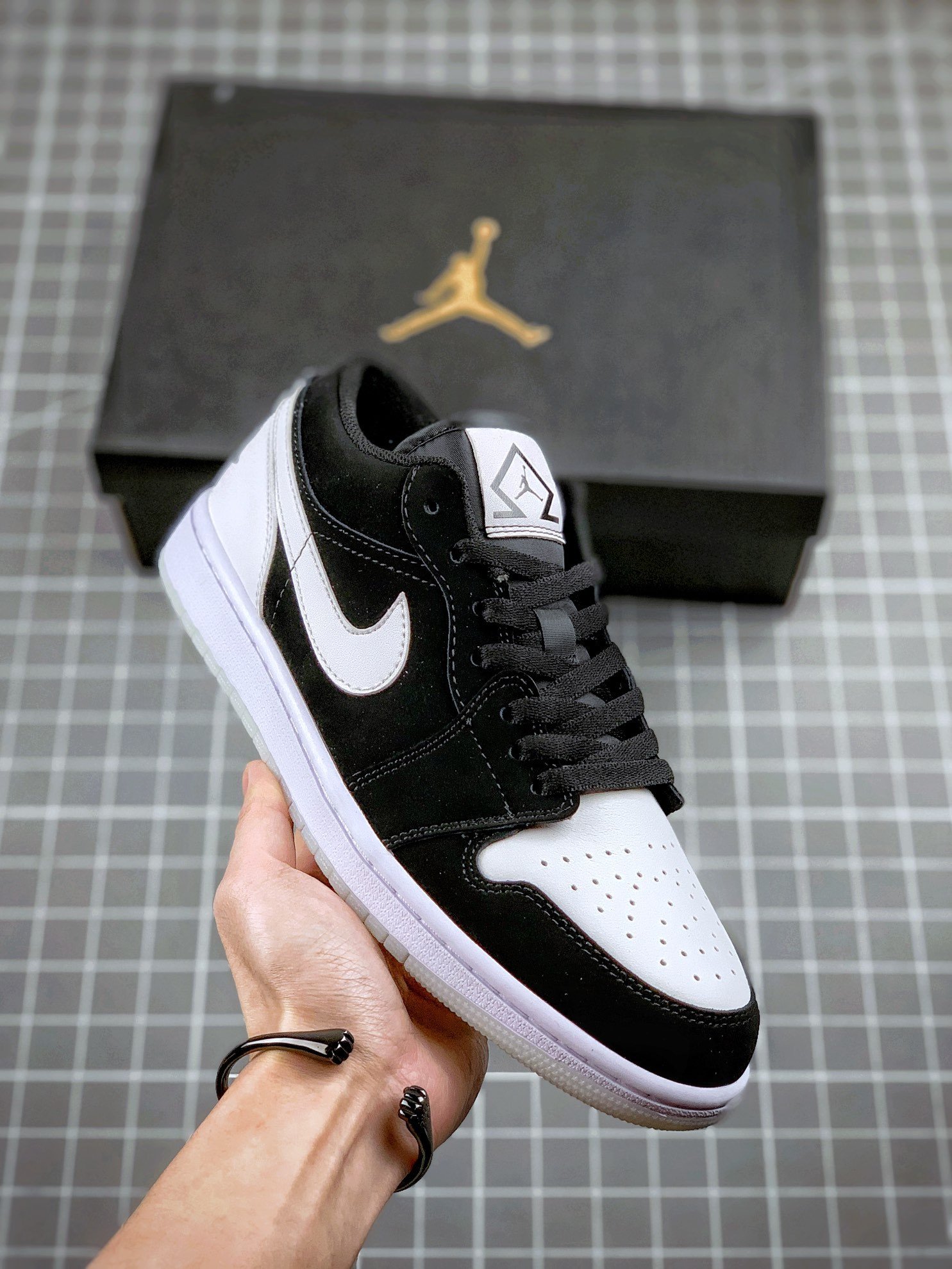 Air Jordan 1 Low SE Diamond Black/Multi-Color/White DH6931-001