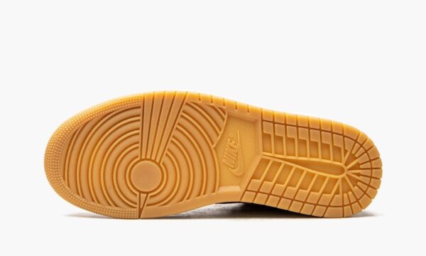 Air Jordan 1 Low SE Light Curry - Image 6