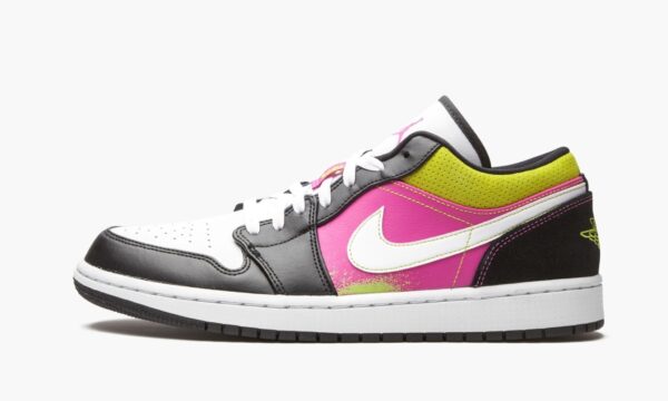 AIR JORDAN 1 LOW SE Spray Paint - Image 2