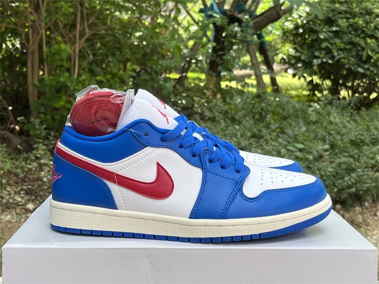 Air Jordan 1 Low 'Sport Blue' DC0774-416