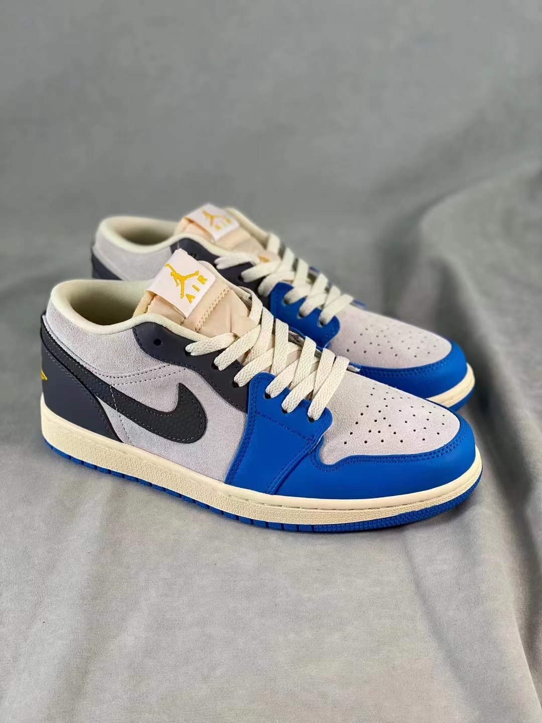 Air Jordan 1 Low Tokyo 96 DZ5376-469