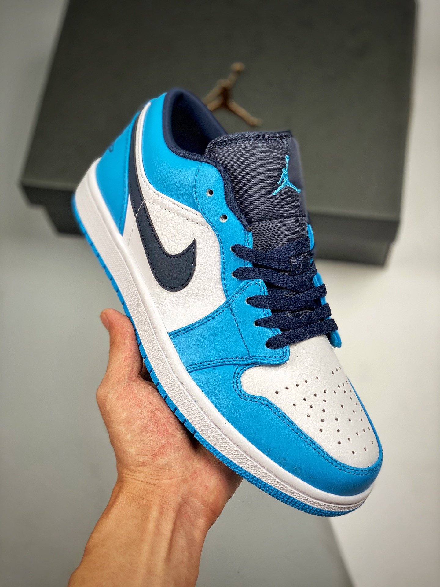 Air Jordan 1 Low UNC White/University Blue-Black