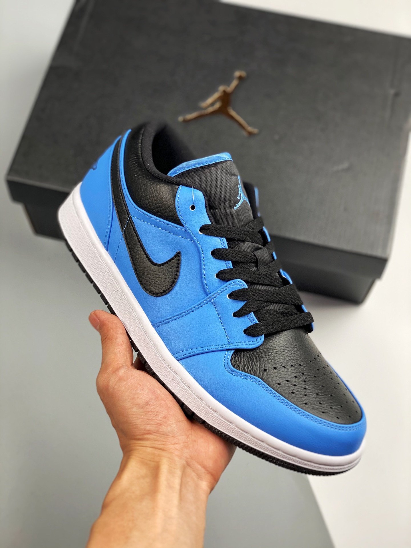 Air Jordan 1 Low University Blue/Black-White 553558-403