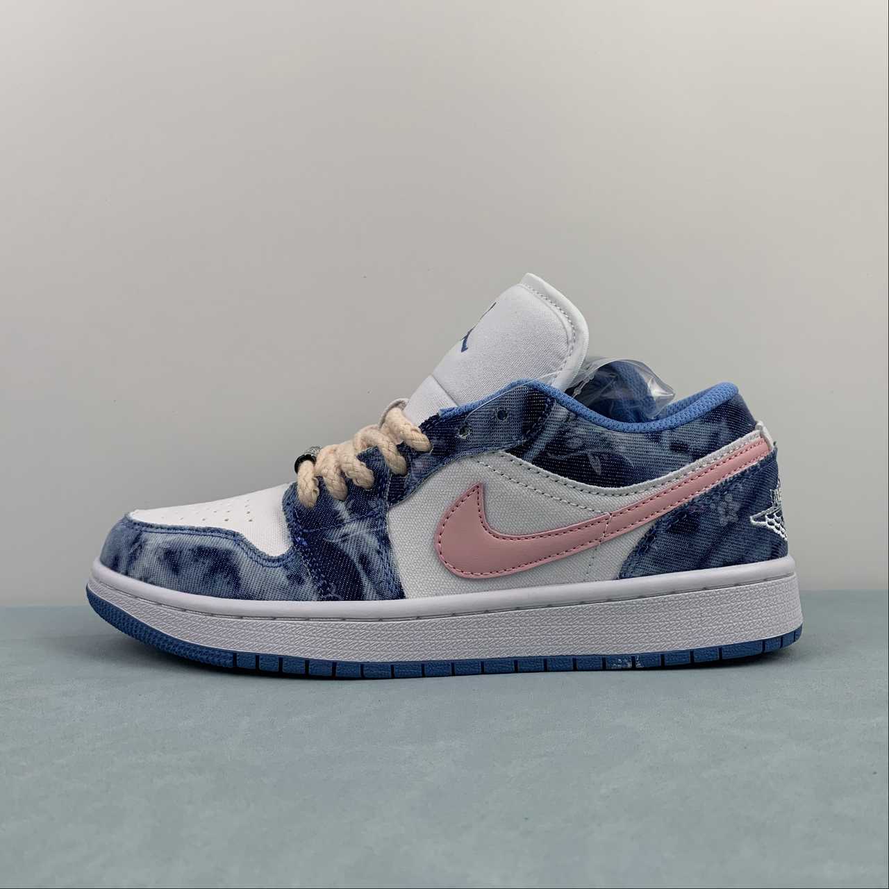 Air Jordan 1 Low 'Washed Denim' GS DM8947-100