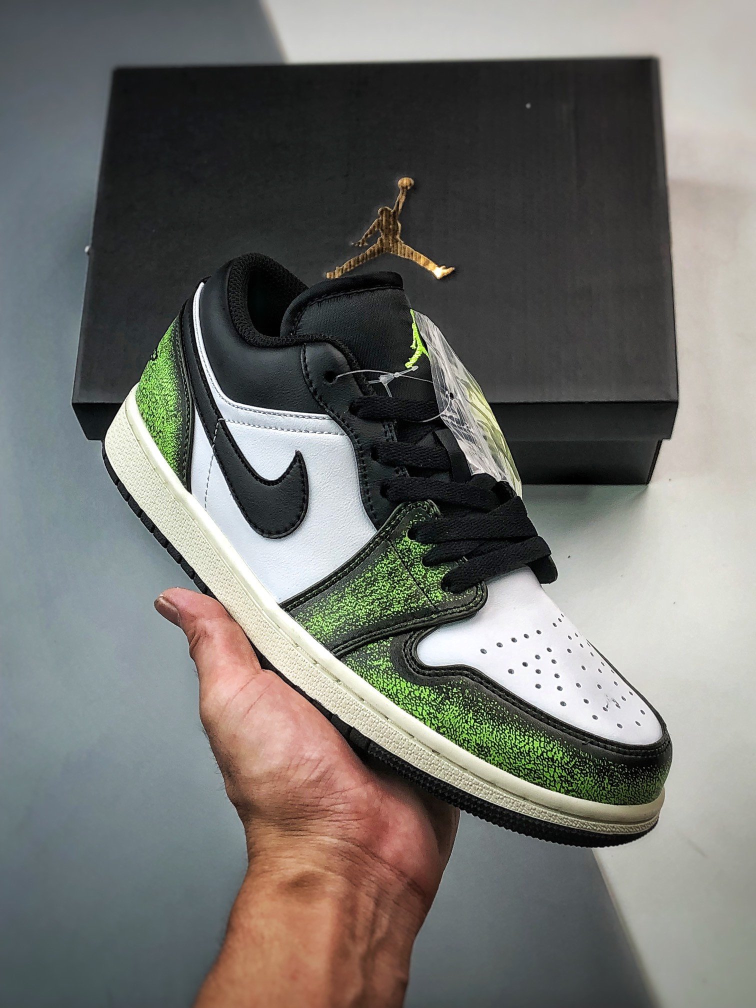 Air Jordan 1 Low Wear-Away Black Green DN3705-003