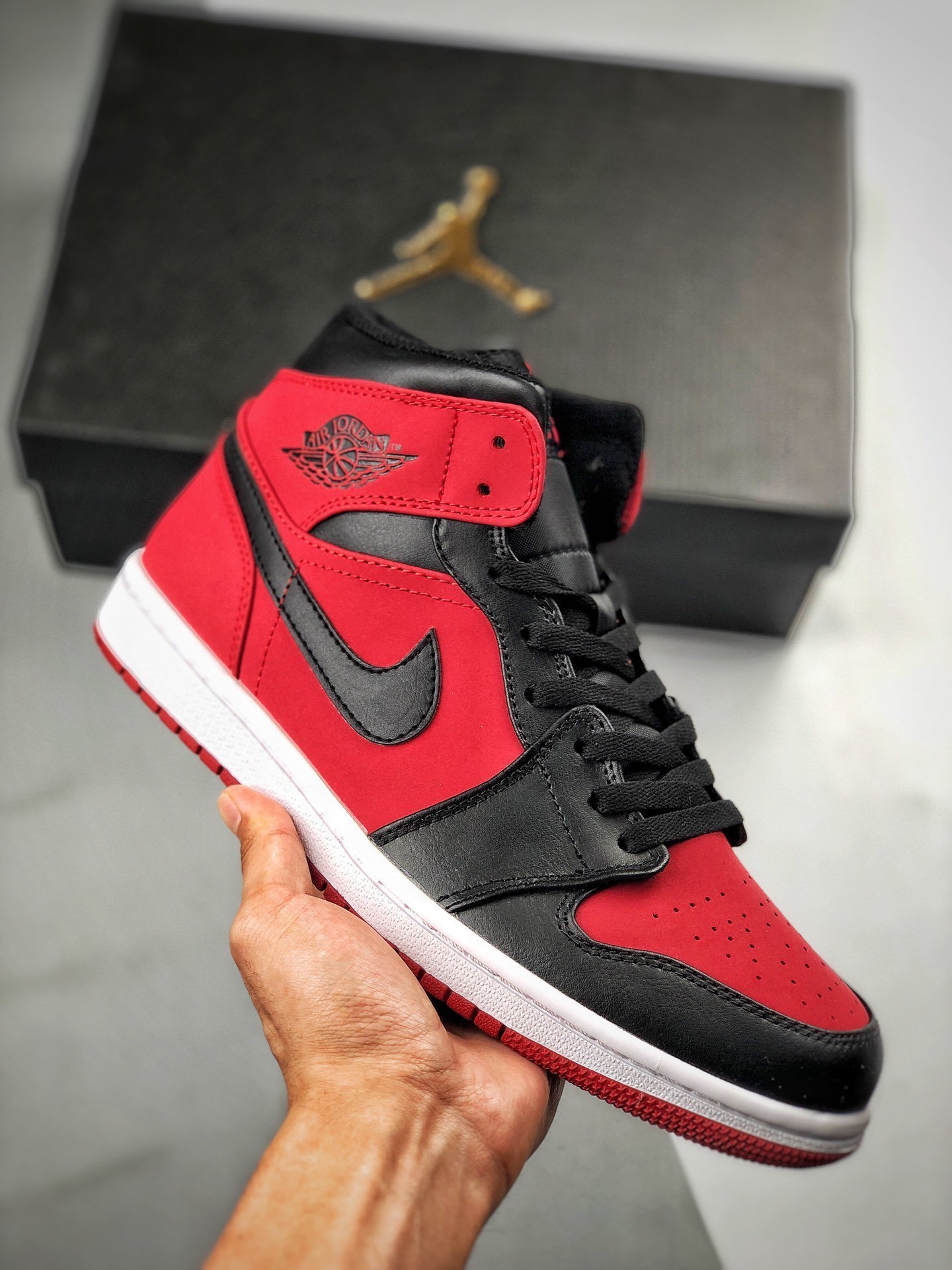 Air Jordan 1 Mid 'Bred' Gym Red/Black-White
