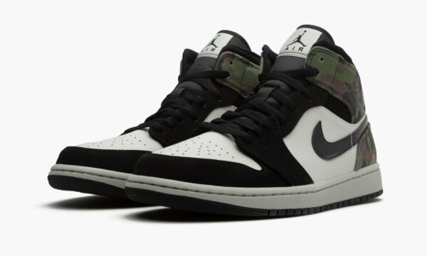 Air Jordan 1 Mid Camo - Image 4