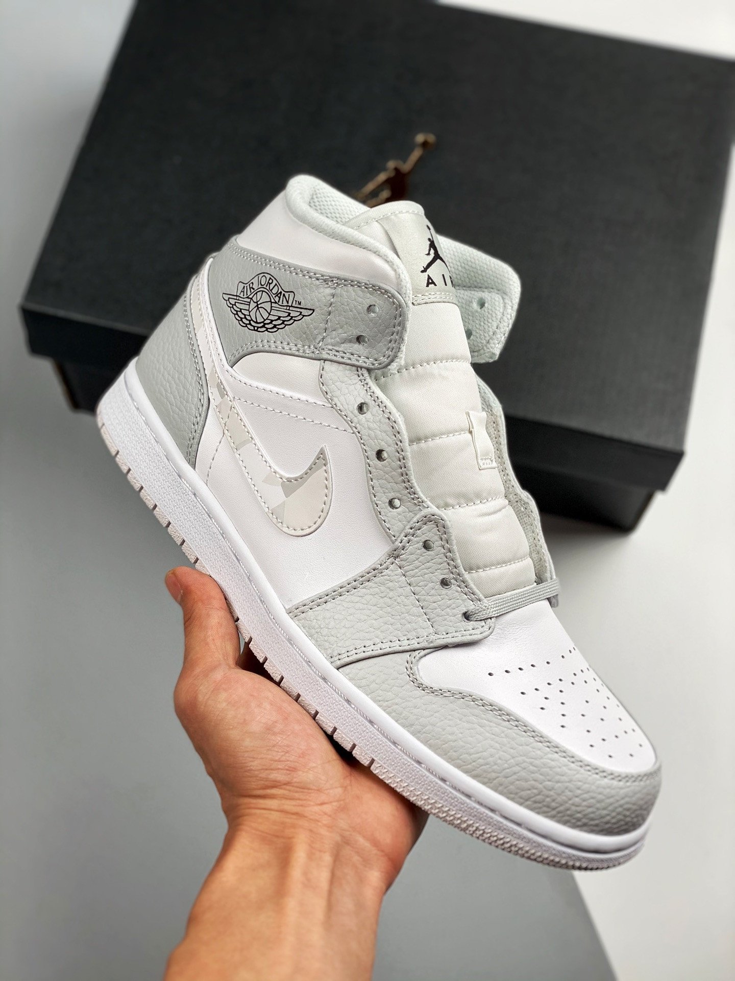 Air Jordan 1 Mid Grey Camo DC9035-100
