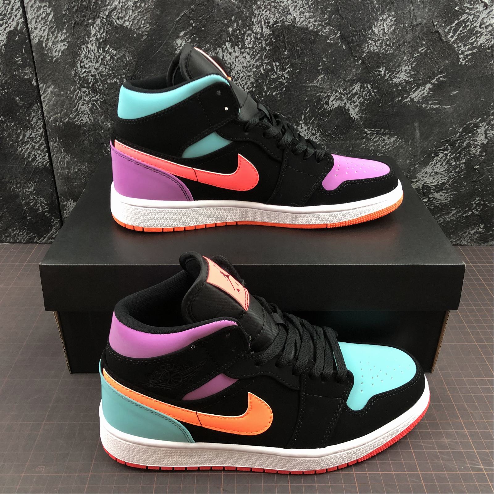 Air Jordan 1 Mid Multi-Color Black/Total Orange 554725-083