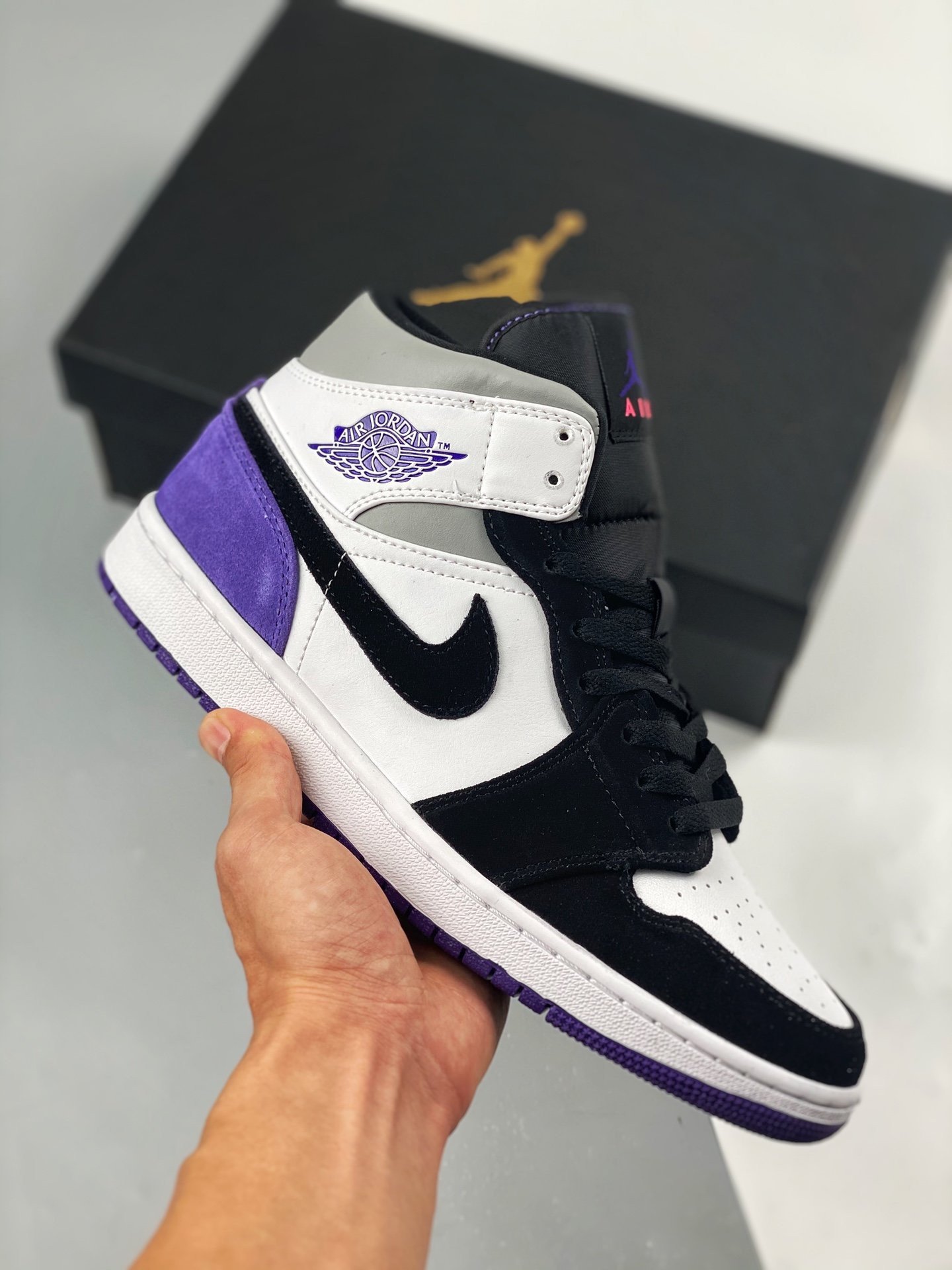 Air Jordan 1 Mid Purple Black 852542-105