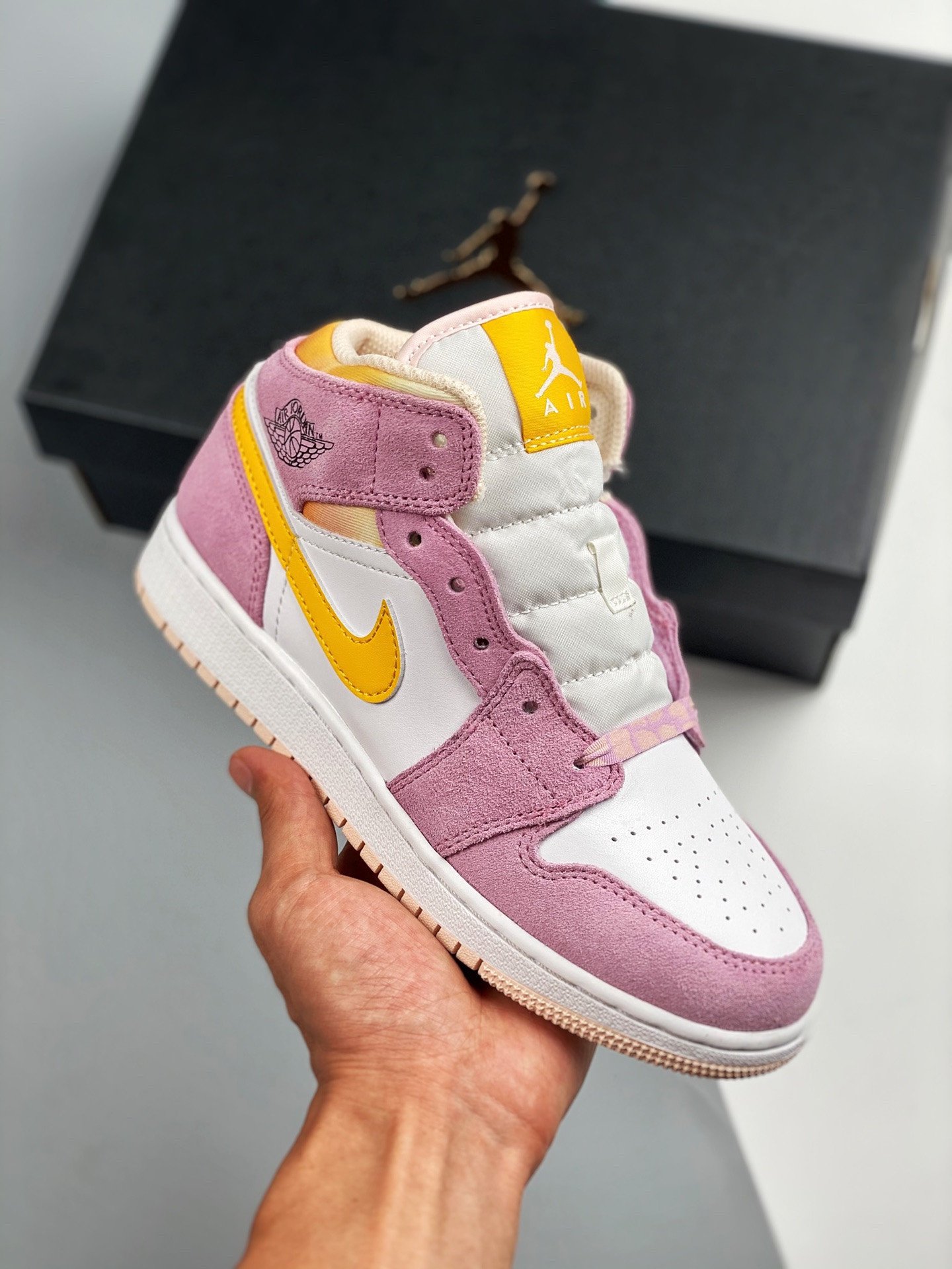 Air Jordan 1 Mid SE GS Light Arctic Pink DC9517-600