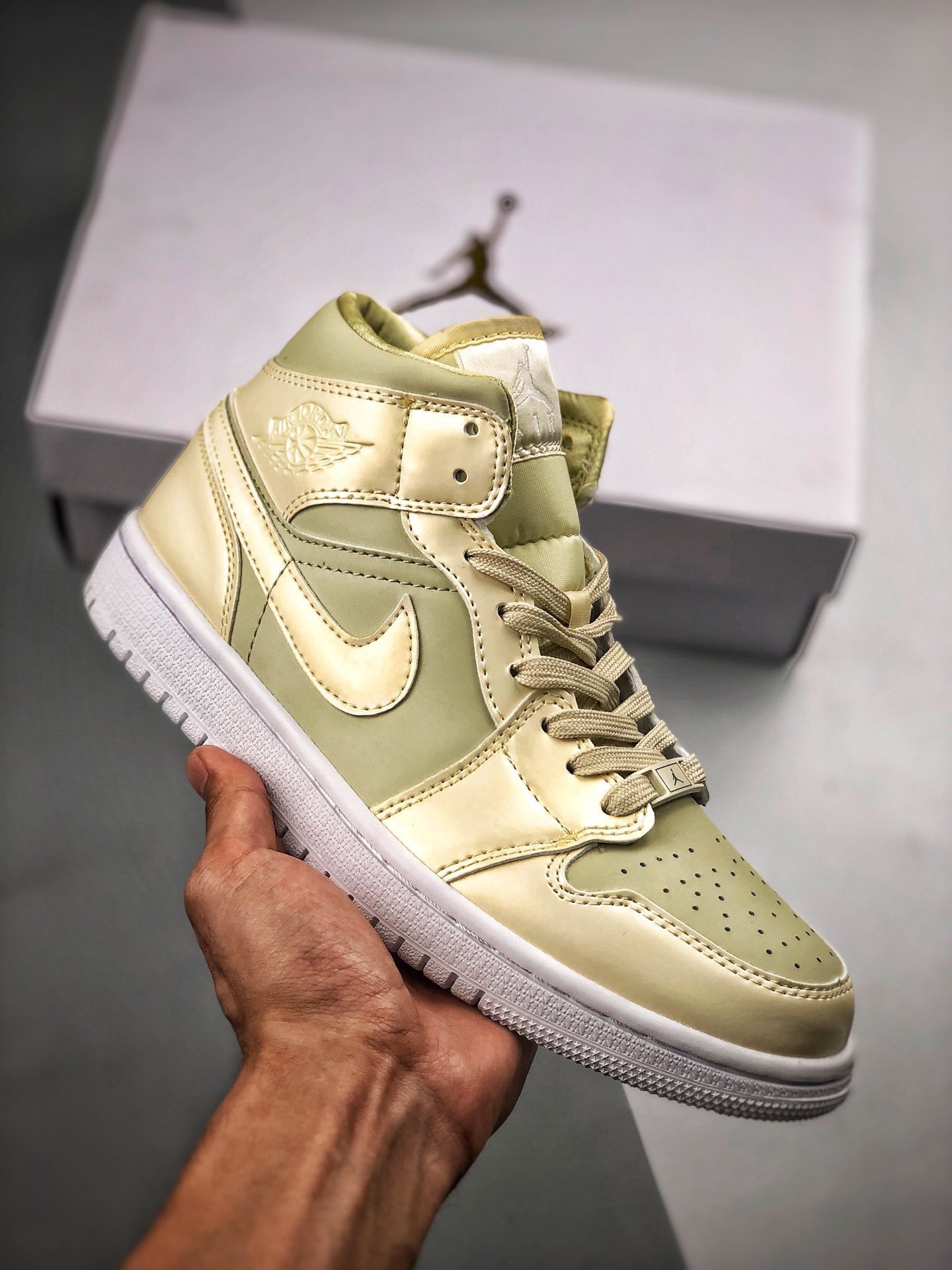 Air Jordan 1 Mid SE Lemon Yellow CK6587-200
