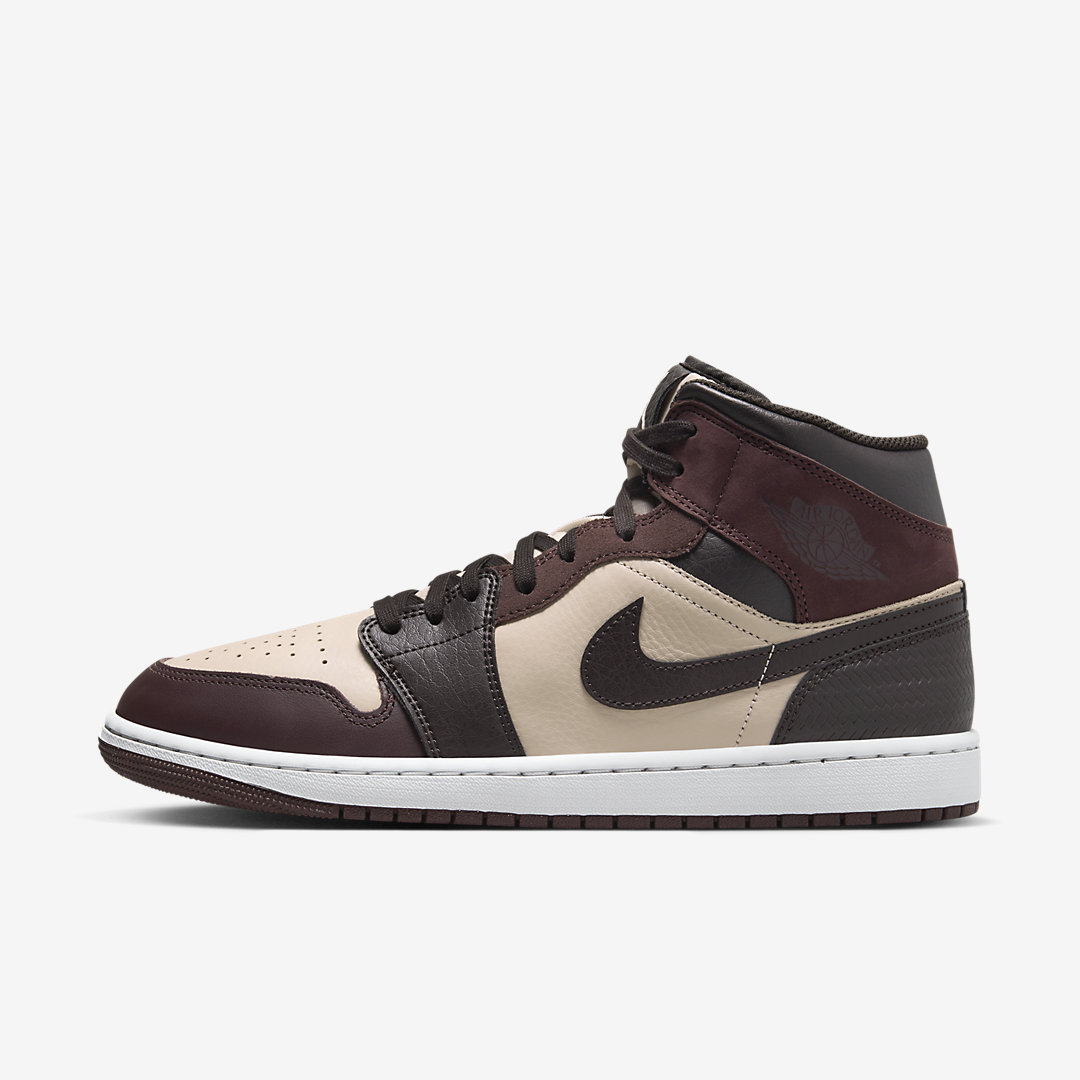Air Jordan 1 Mid SE 'Paris YMCA' FZ4359-200