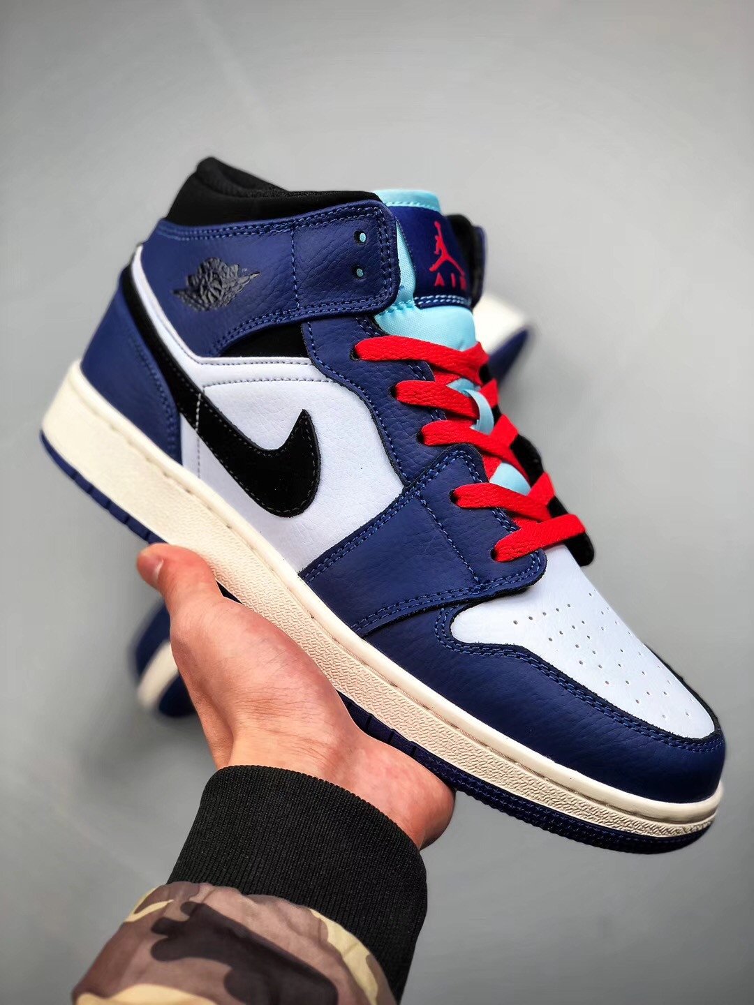 Air Jordan 1 Mid Spider Man BQ6931-400