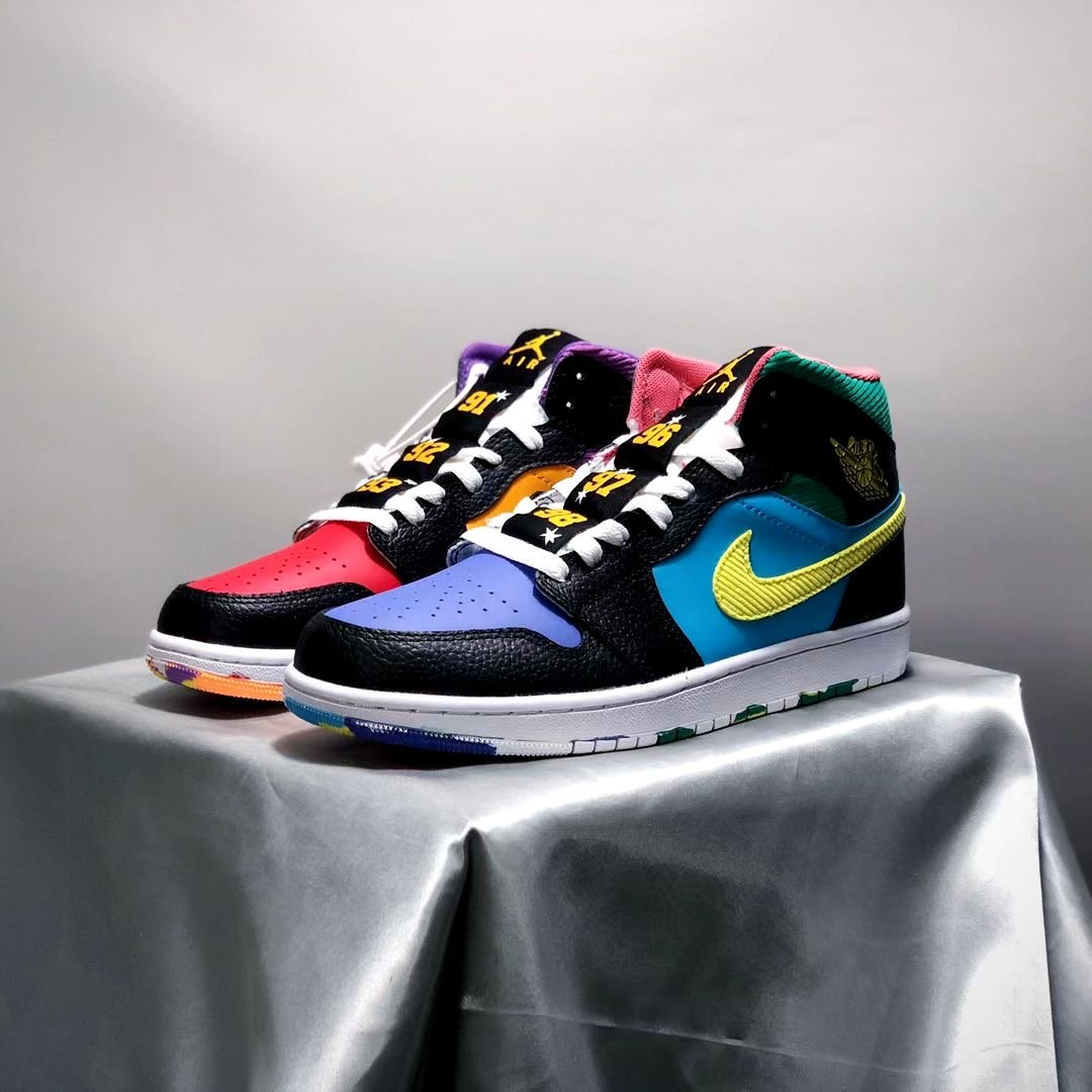 Air Jordan 1 Mid SS Championships FD1317-007
