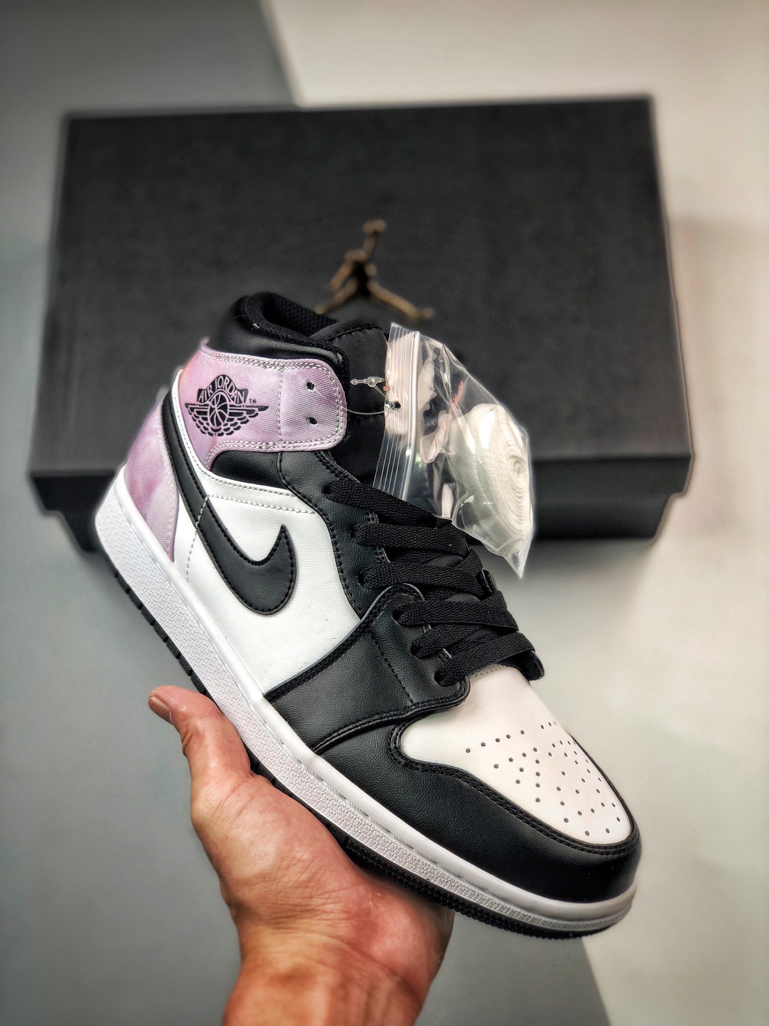Air Jordan 1 Mid "Tie-Dye" Black/White/Amethyst Wave/Bleached Coral DM1200-001