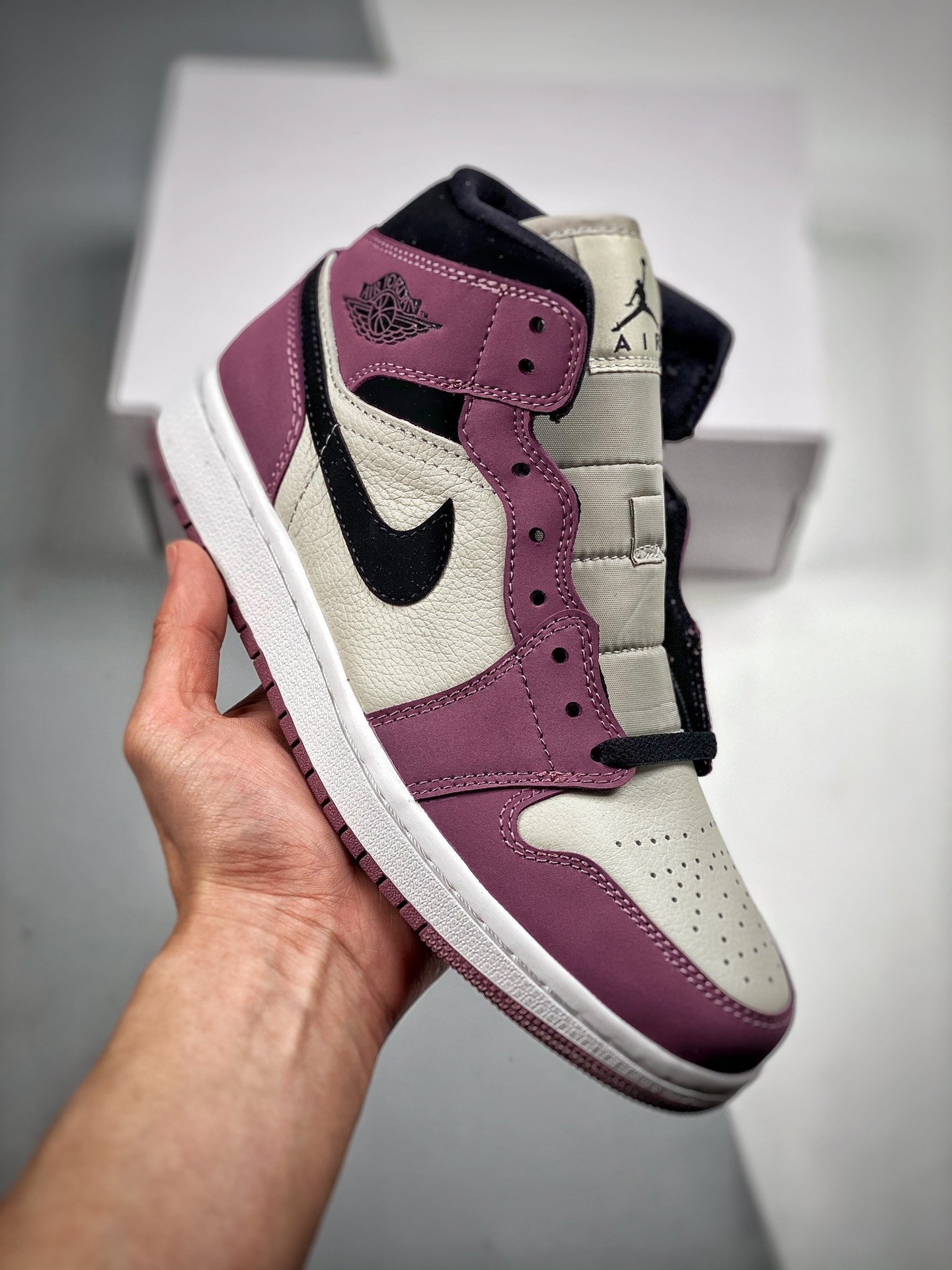 Air Jordan 1 Mid White/Berry Pink-Black DC7267-500