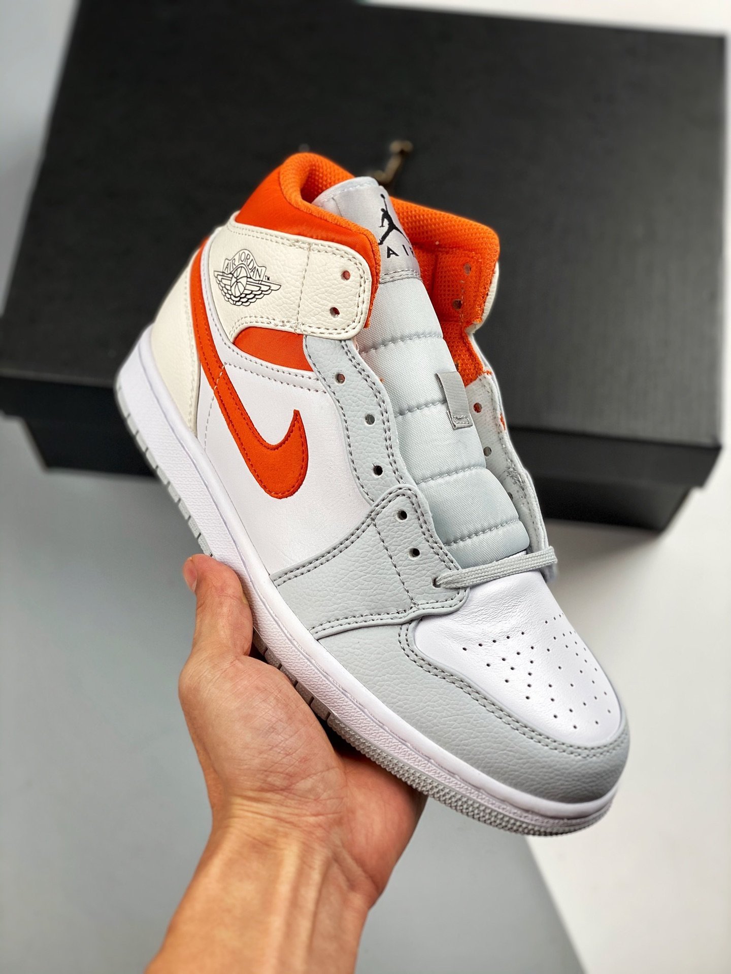 Air Jordan 1 Mid White/Starfish-Pure Platinum-Sail CW7591-100