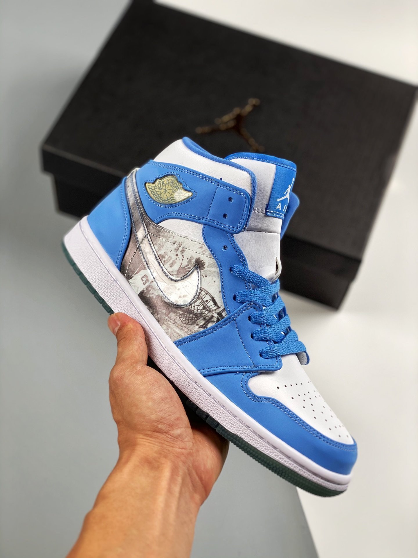 Air Jordan 1 Retro Alpha 'White University Blue' 316269-142