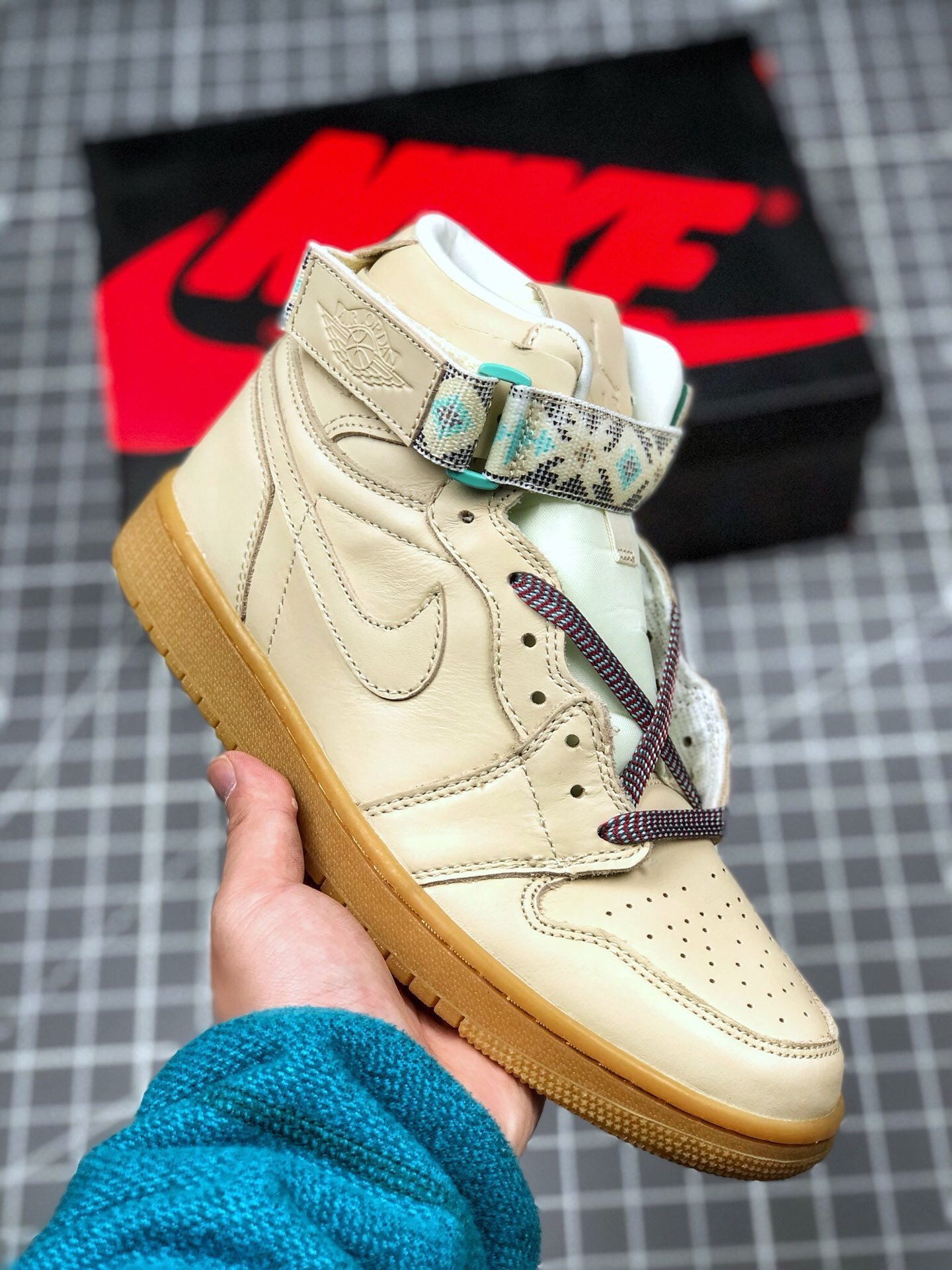 Air Jordan 1 Retro Hi Strap "N7" Light Cream Gum AR4410-207