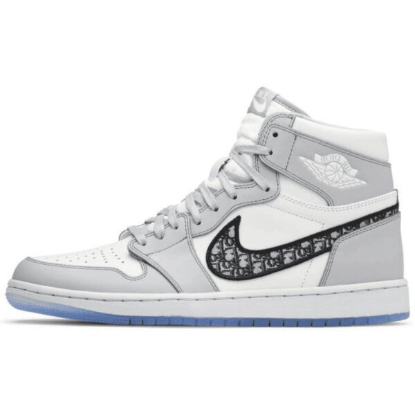 Air Jordan 1 Retro High CN8607 - Image 5