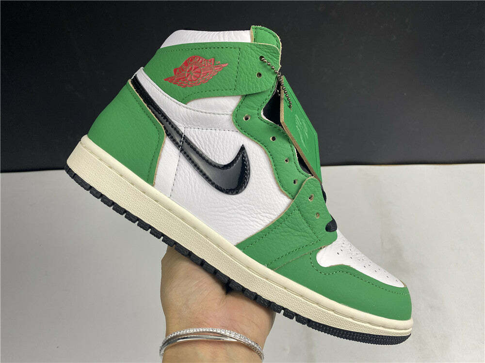 Air Jordan 1 Retro High Lucky Green (W)